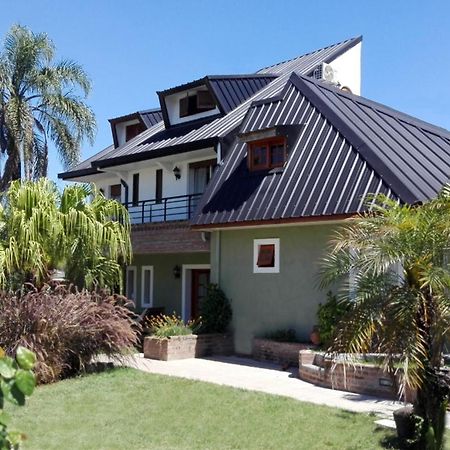 Posada Villa Club, Apart 3 Cerca Del Aeropuerto El Palomar Hurlingham Eksteriør bilde